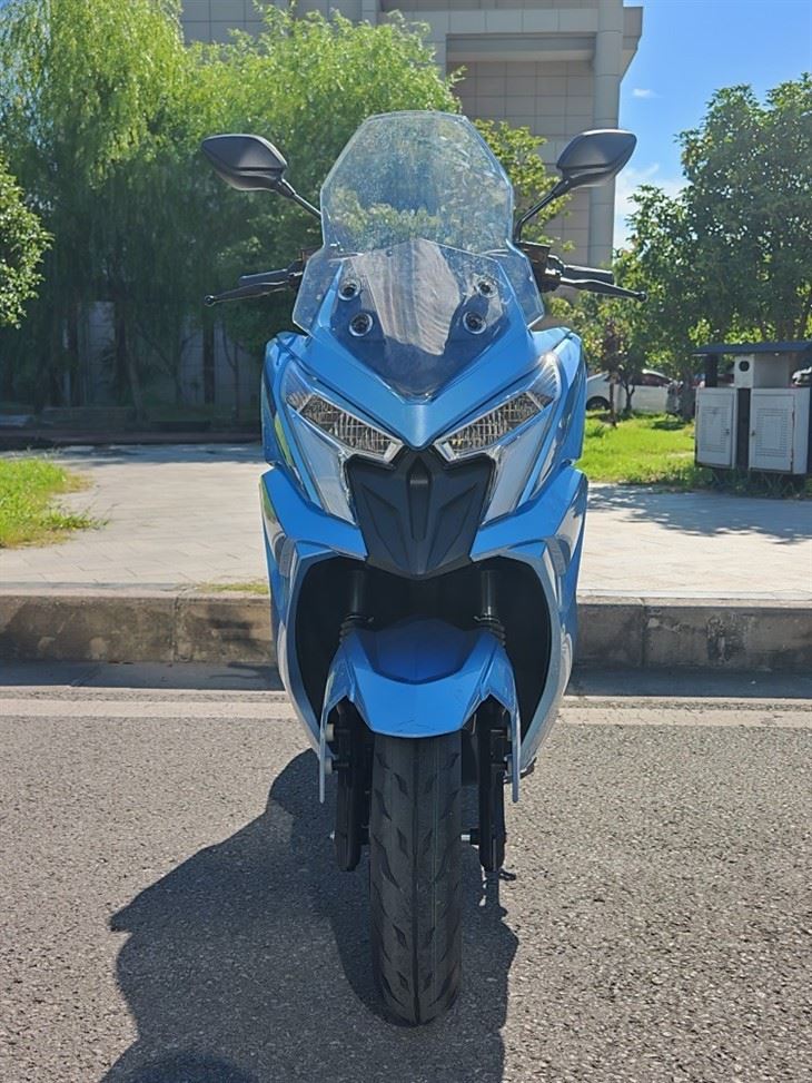 New Electric Motorcycle 2500W 72V Lithium Battery Motorcycle High Speed Long Range Scooter Motorcycle high quality