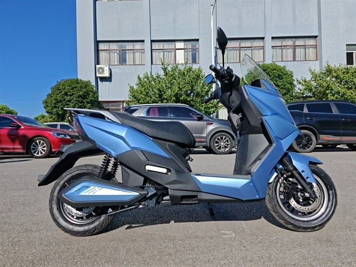 New Electric Motorcycle 2500W 72V Lithium Battery Motorcycle High Speed Long Range Scooter Motorcycle factory