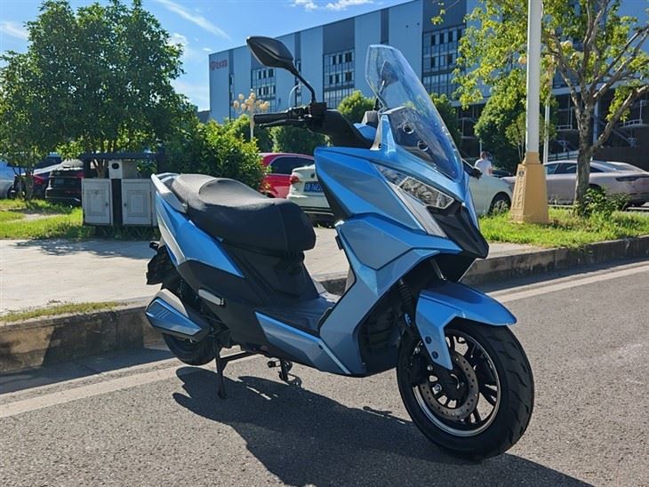 New Electric Motorcycle 2500W 72V Lithium Battery Motorcycle High Speed Long Range Scooter Motorcycle suppliers
